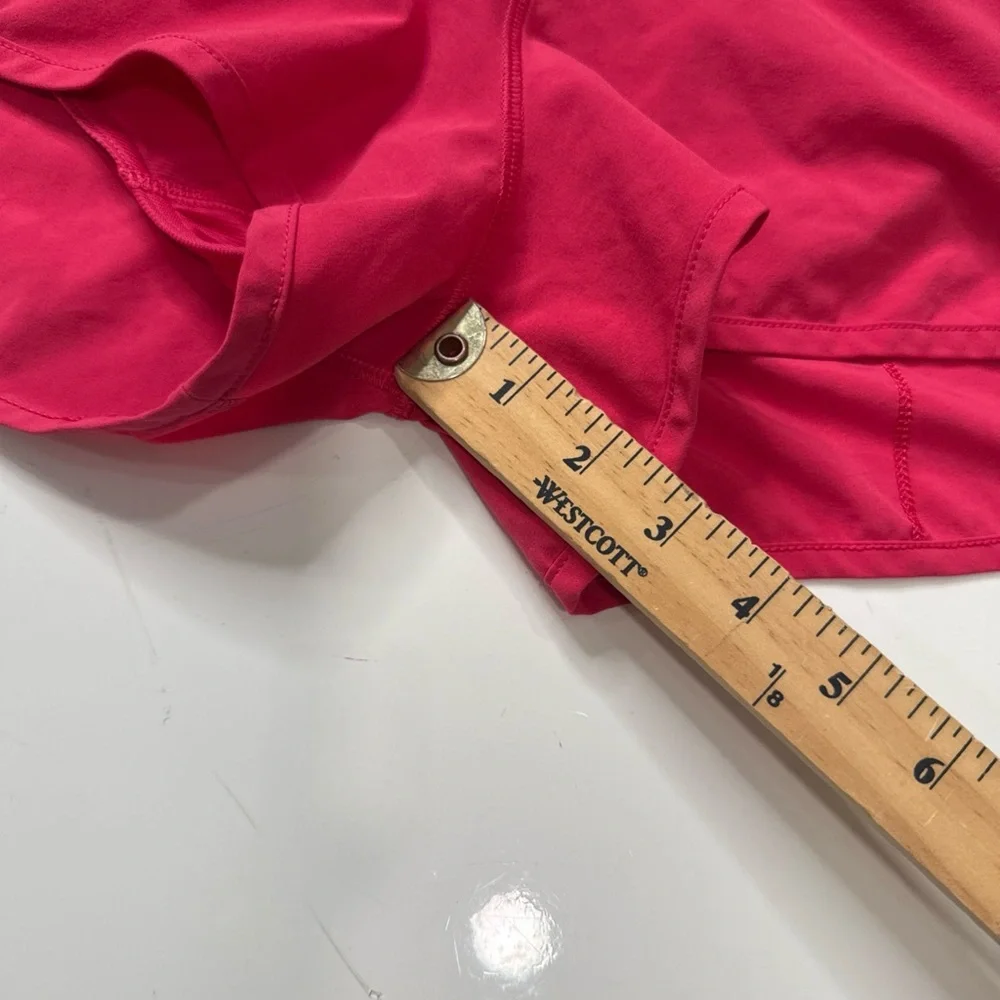 Lululemon Athletica Fuschia Active Mini Shorts Sz 4 A010126 - Picture 6 of 6